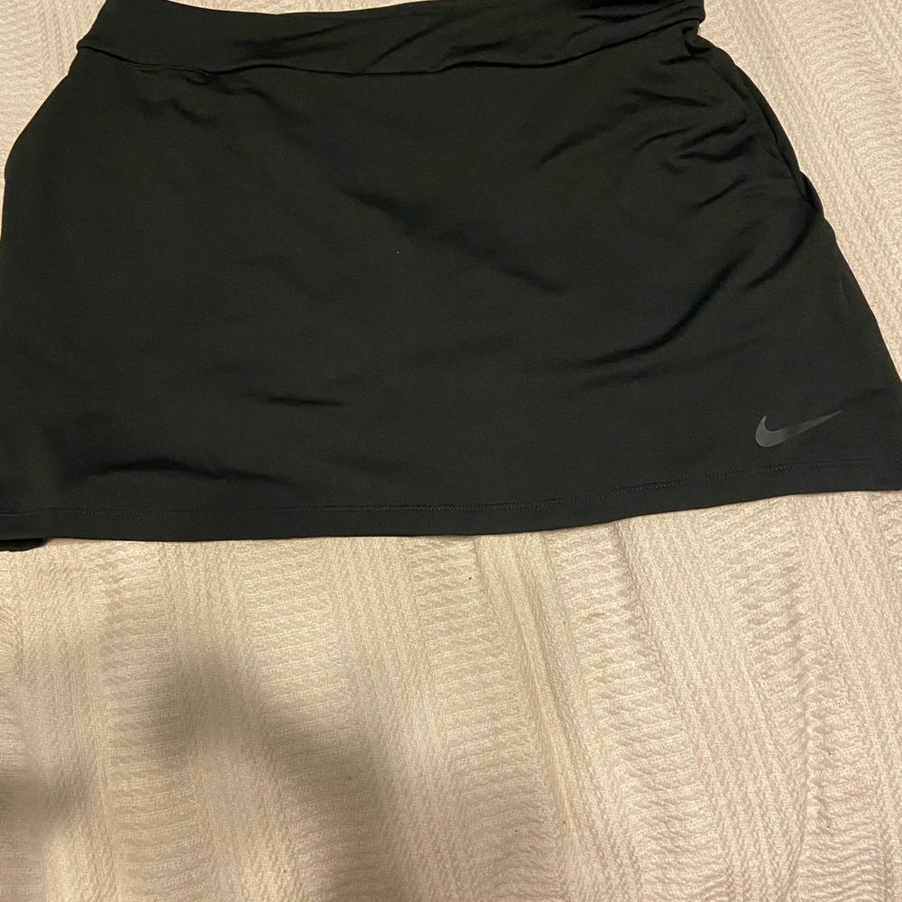 Nike tennis skort